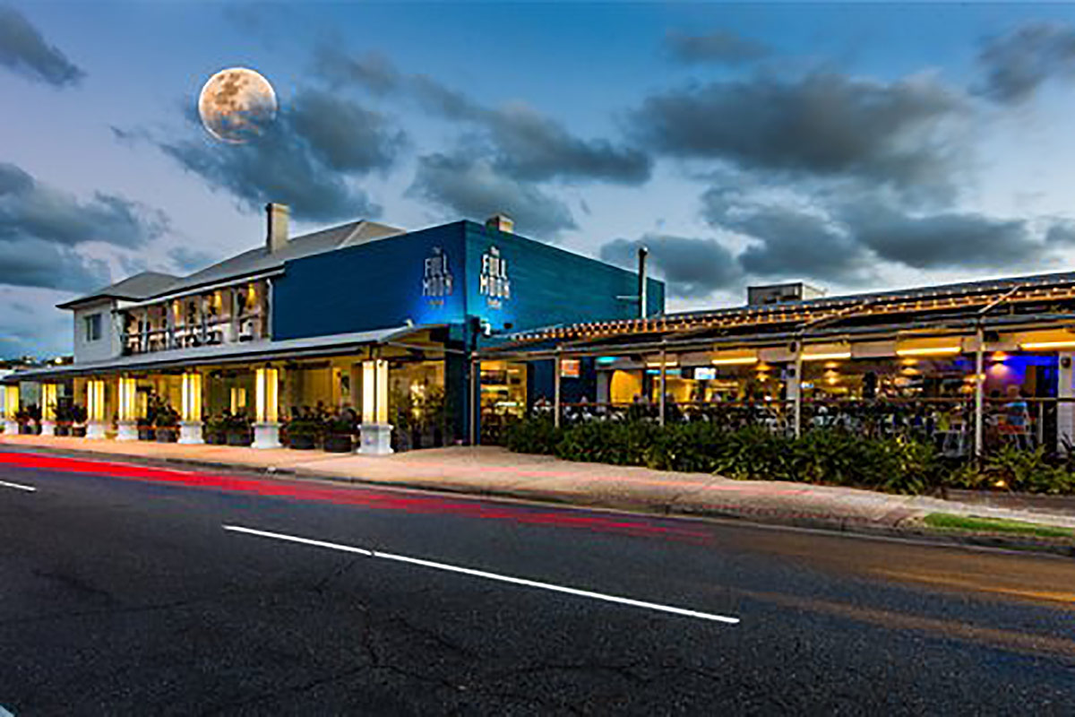 the-full-moon-hotel
